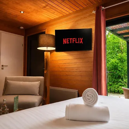 Les De Hotel *